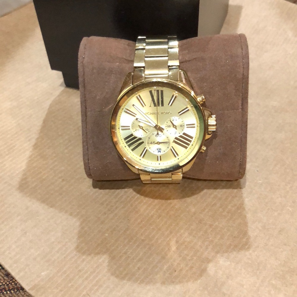 Michael kors gold watch